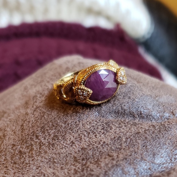 SOLD! Designer Ring Judith Ripka Ruby and 18k Gold - Picture 4 of 7